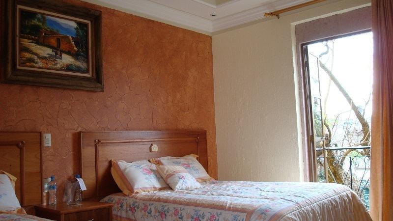 Hotel Rincon Tarasco モレリア エクステリア 写真