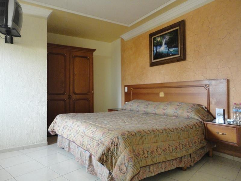 Hotel Rincon Tarasco モレリア エクステリア 写真