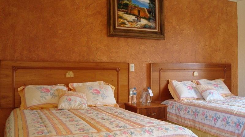 Hotel Rincon Tarasco モレリア エクステリア 写真